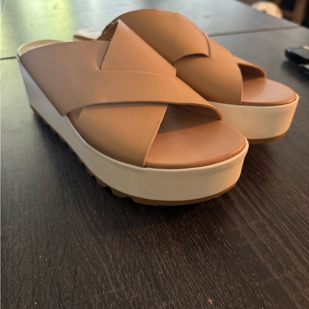 Sorel Women's Brown Platform Slides